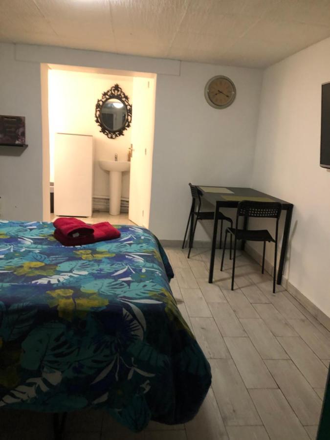 Appart Proche Paris Et Aeroport Orly Сен-Мишель-сюр-Орж Экстерьер фото